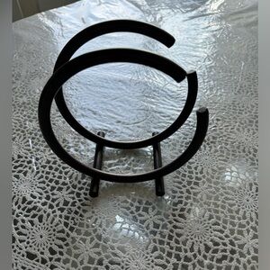 Napkin holder for table